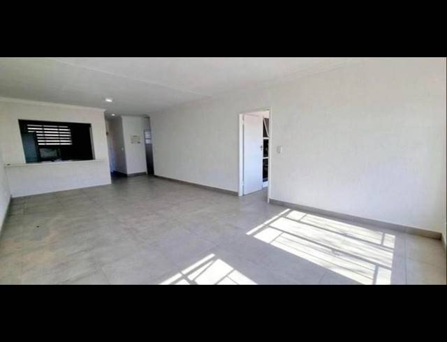 3 BEDROOM TOWNHOUSE FOR SALE IN SOUTH CREST